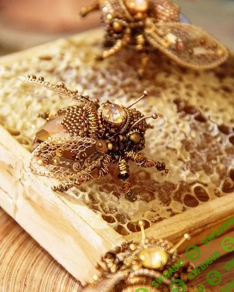 [Alexandra Morozova] Медовая Пчелка 3D (2019)