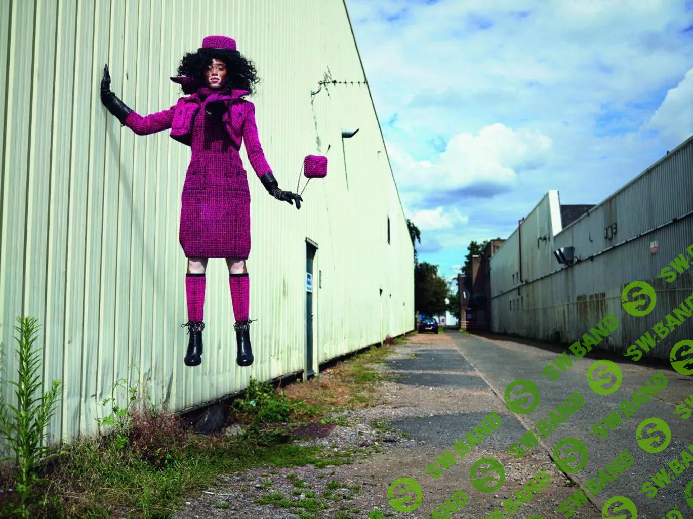 [Андрей Аболенкин] Поясни за шмот (2020)