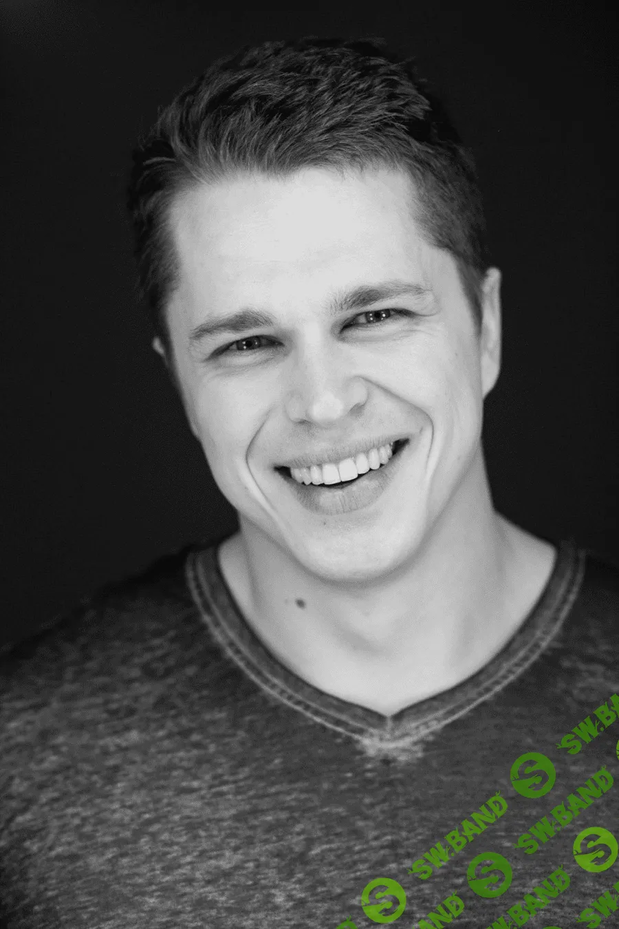 Антон Клевцов