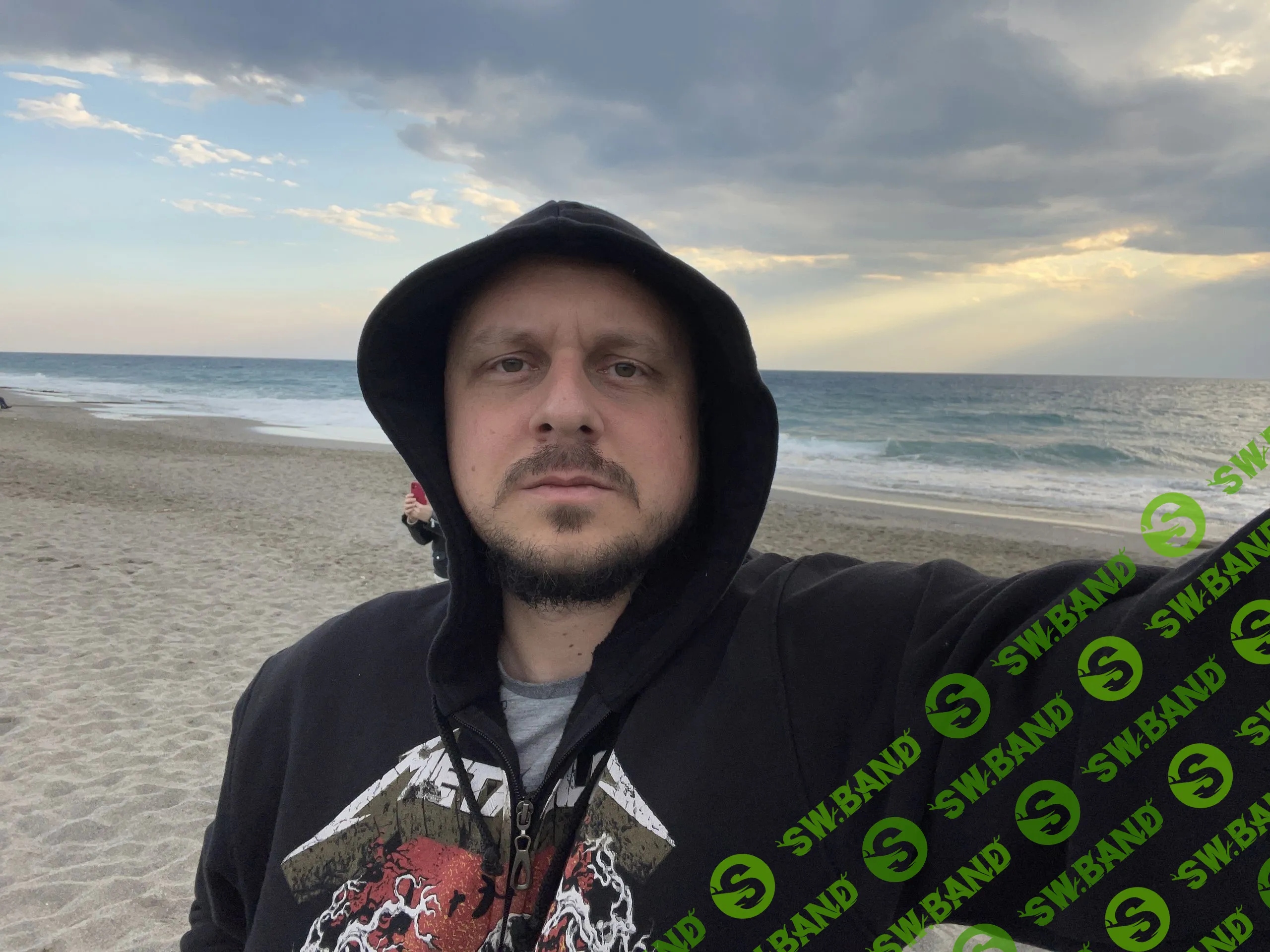 [Дмитрий Коренко] Деньги с микроворонки (2022)