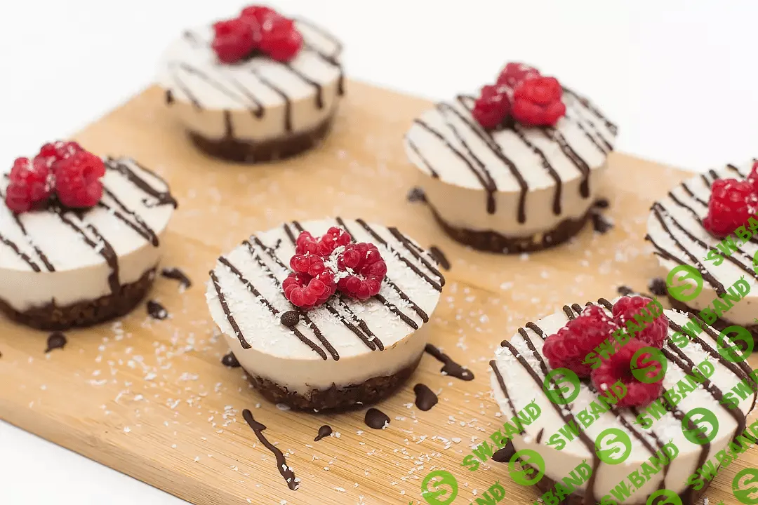 [Ирина Огурченок] Полезные сладости: пирожные Кокосовый фреш