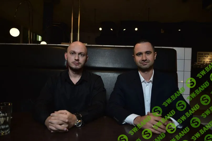 [Ярослав Федорюк, Валерий Морозов] Люди будут молить тебя: «Возьми наши деньги, чувак!» (2019)