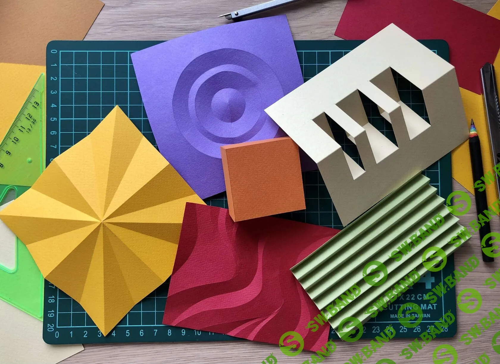 [Маша Смоленцева, Люба Заидова] Основы бумагопластики (2022)