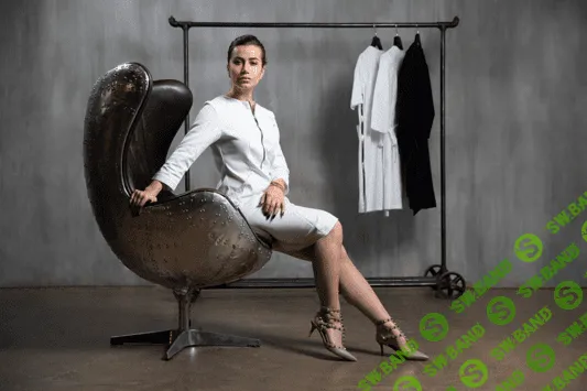 Наряды для медиков приносят Елизавете Кутис до $1,5 млн в год. Во-первых, это красиво