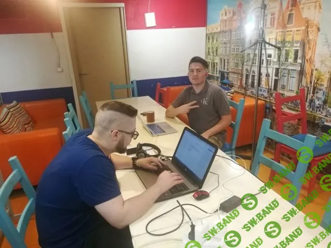 Нехватка специалистов, управленческие ошибки и работа без офиса: история развития SMM-агентства из Курска «Иваныч»