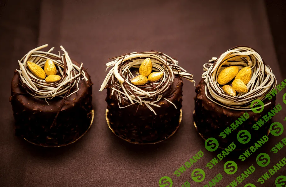 [Нина Тарасова] Пирожное «Киевское» (2020)