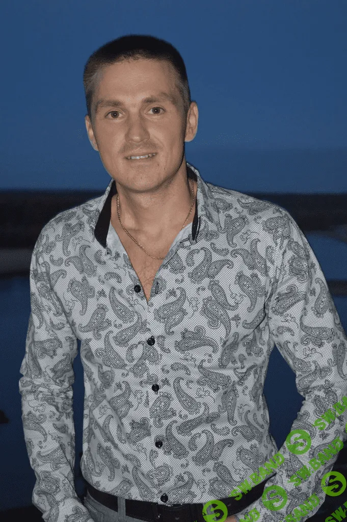 Роман Саляхутдинов