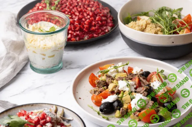 [Таша Коробейникова] Wow салаты. Полезная версия. 32 вкуснейших рецепта (2021)