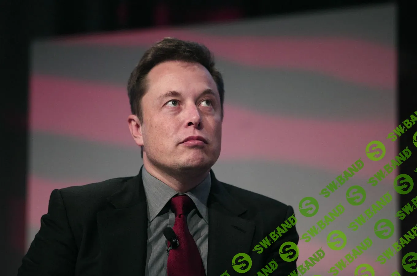 Tesla потратила $700 тыс. на полеты частного самолета Маска