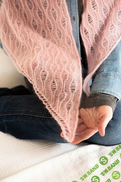 [Вязание] Красивая шаль из мохера Droplet вязаная спицами узором из спущенных петель [Вяжи.ру]