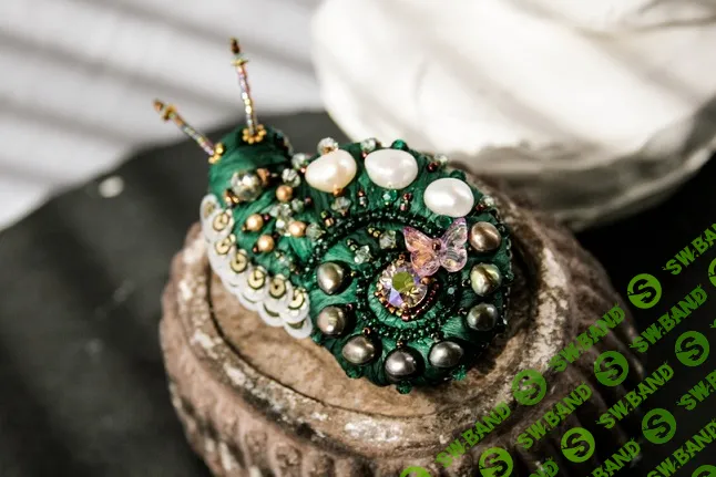 [Вышивка] Брошь Улитка [Ксения Соболева]