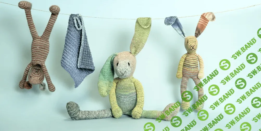 [Zijmaakthet] Вязаный спицами кролик Quwi (2022)